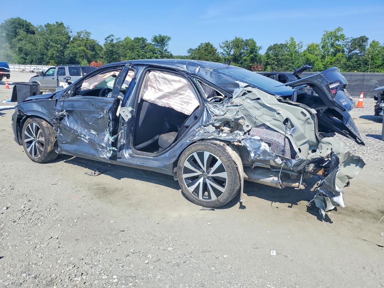 2019 Volkswagen Jetta S - zdjęcie 2