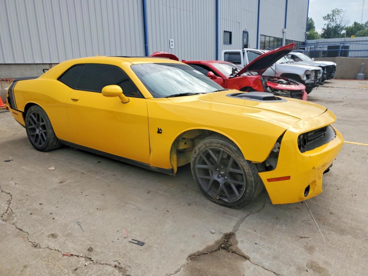 Dodge Challenger - zdjęcie 4