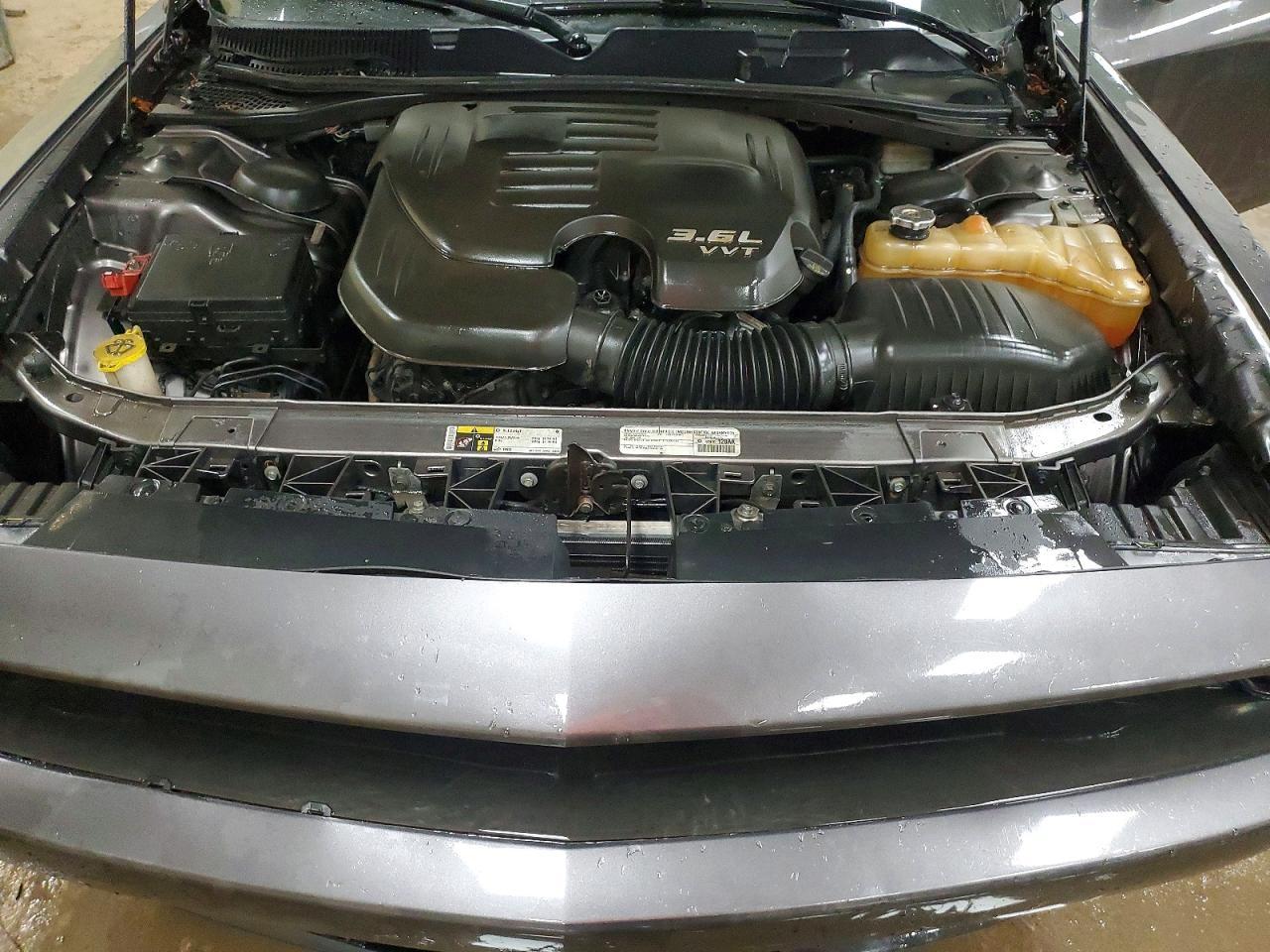 2015 Dodge Challenger Sxt - zdjęcie 11