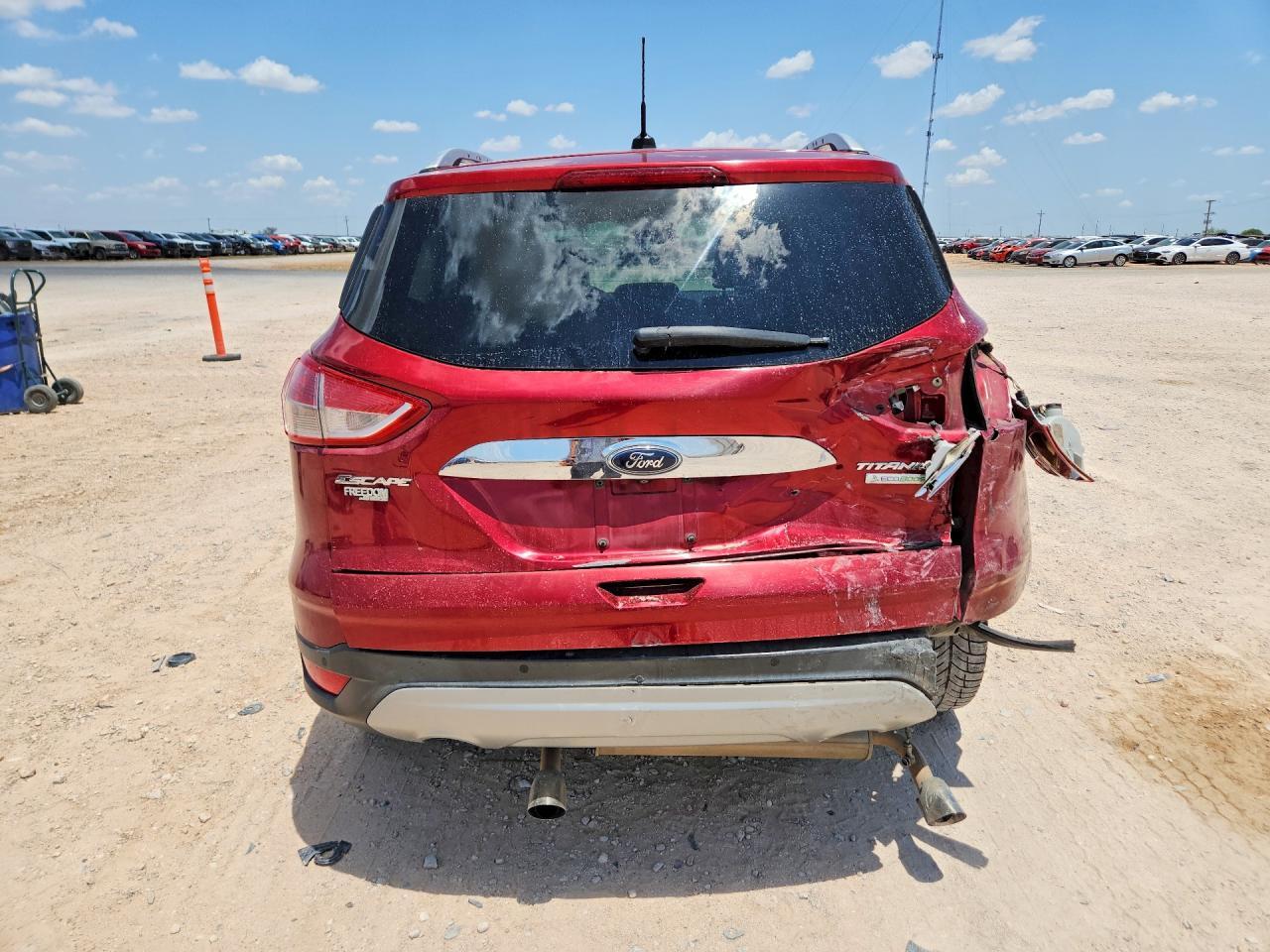 2015 Ford Escape Titanium - zdjęcie 6