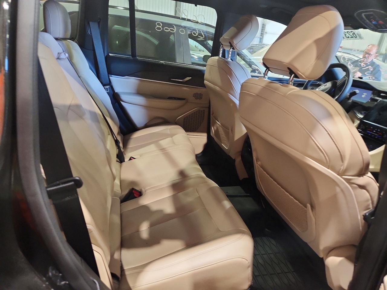 2022 Jeep Grand Cherokee Limited 4Xe - zdjęcie 10