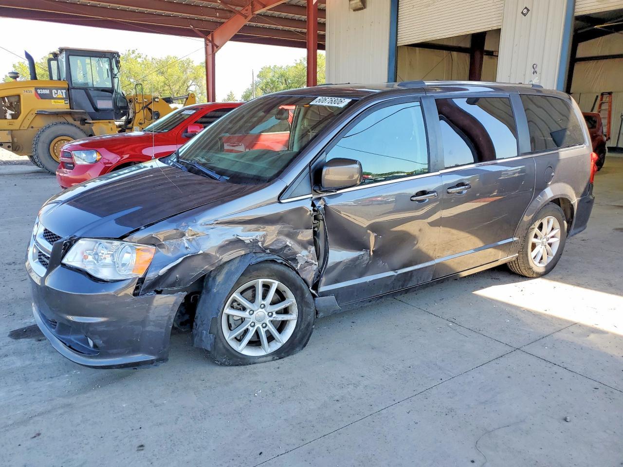 2019 Dodge Grand Caravan Sxt - zdjęcie główne