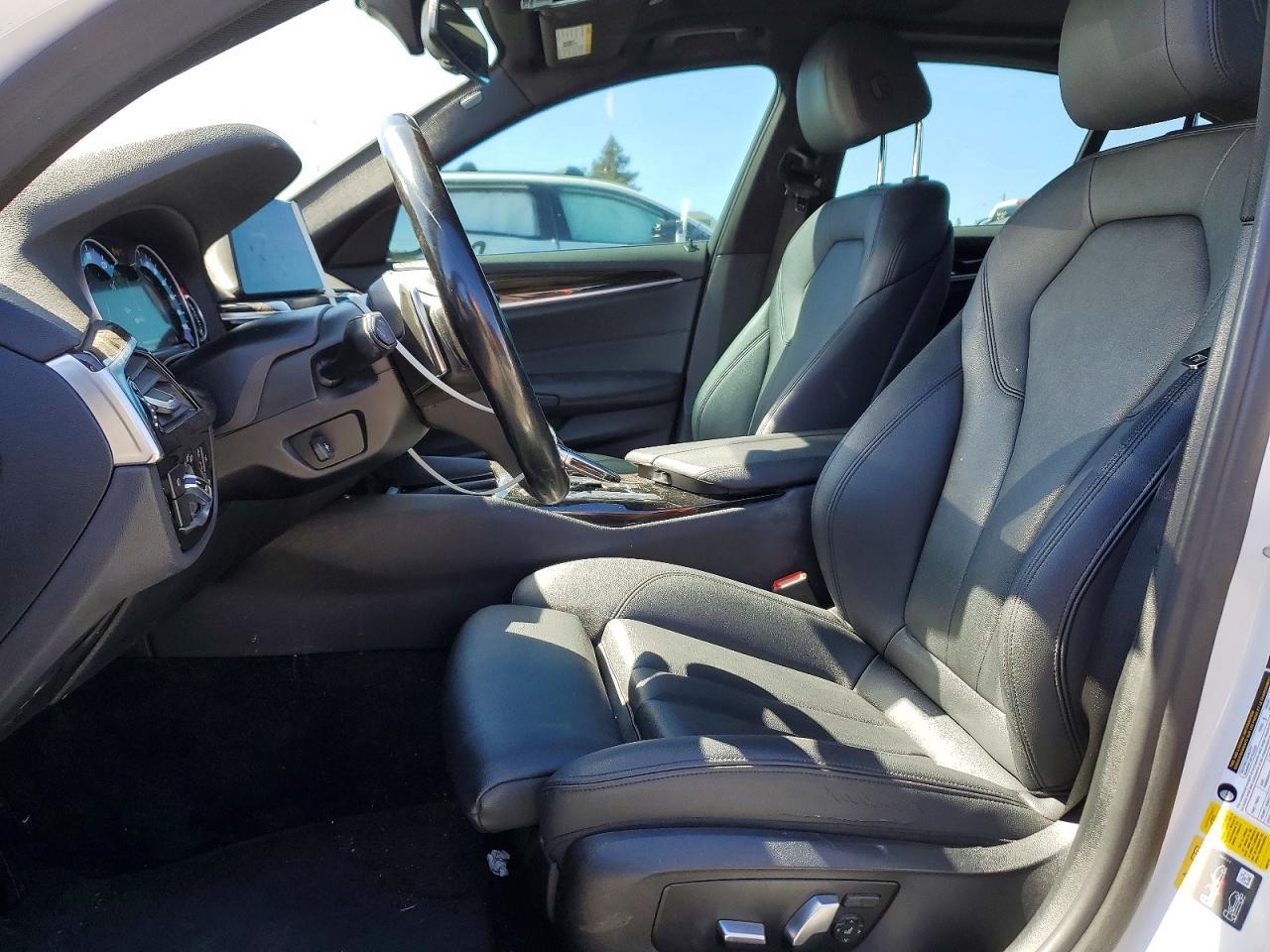 2018 BMW 530E - zdjęcie 7