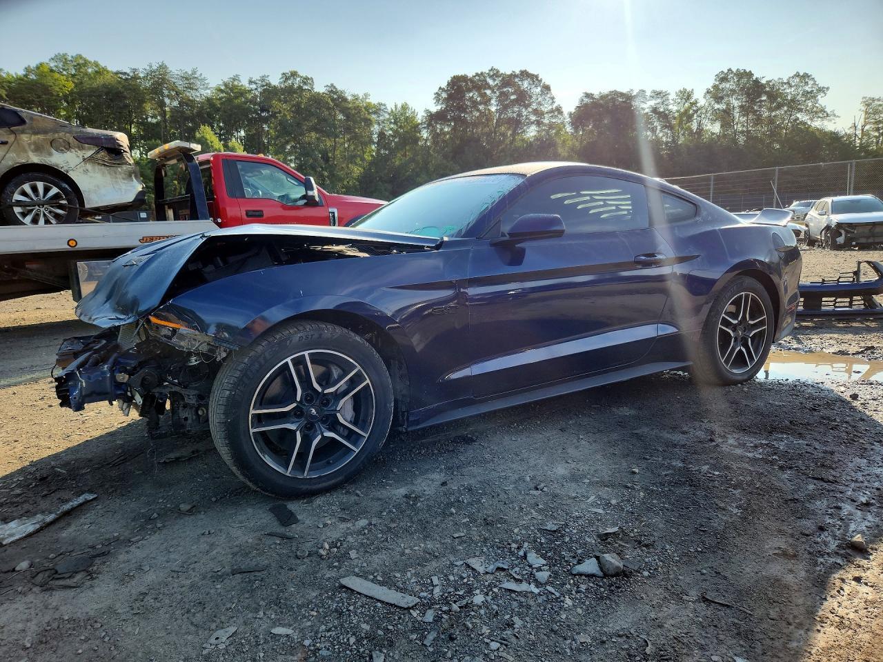2020 Ford Mustang Gt - zdjęcie główne