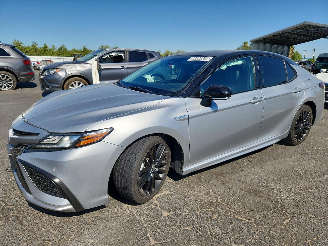 2021 Toyota Camry Xse - zdjęcie główne