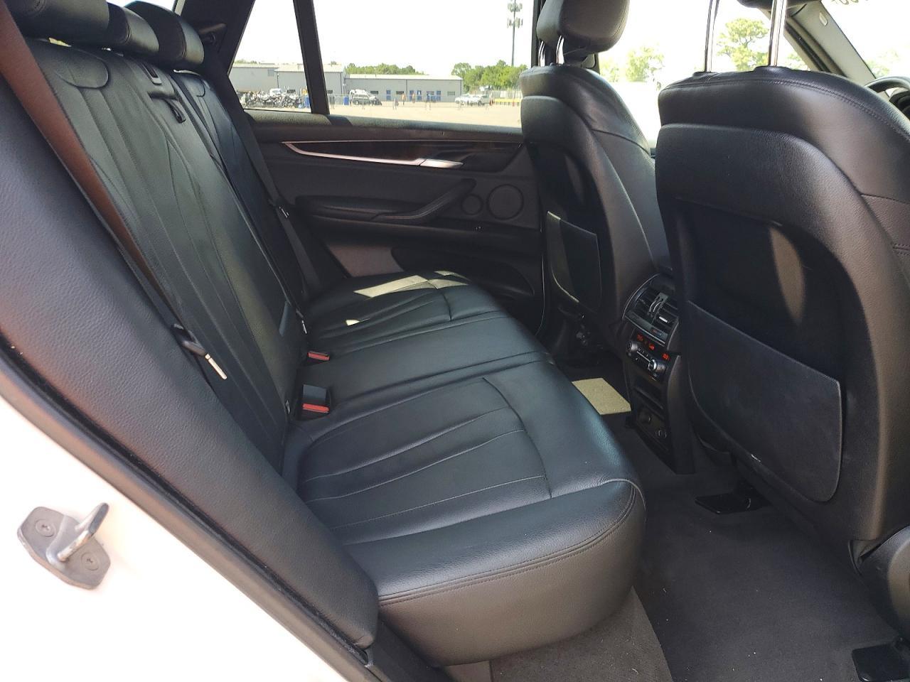 2015 BMW X5 xDrive35I - zdjęcie 11