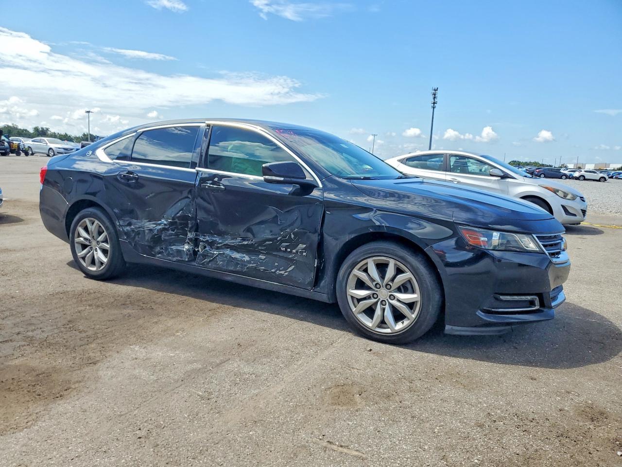 2018 Chevrolet Impala Lt - zdjęcie 4
