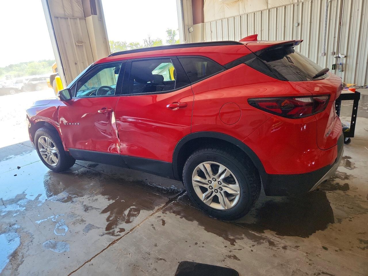 2021 Chevrolet Blazer 2Lt - zdjęcie 2