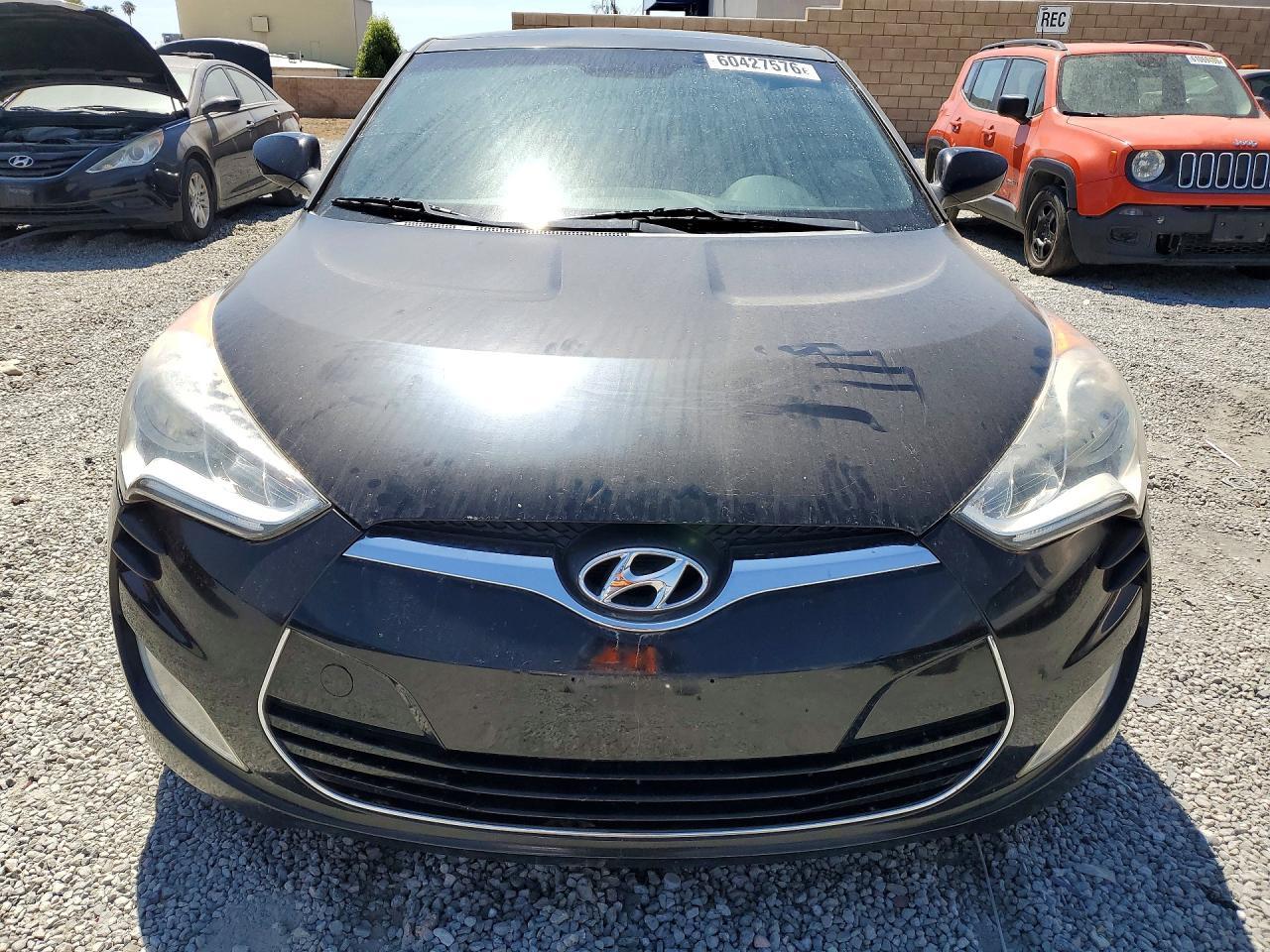 2016 Hyundai Veloster Base - zdjęcie 5