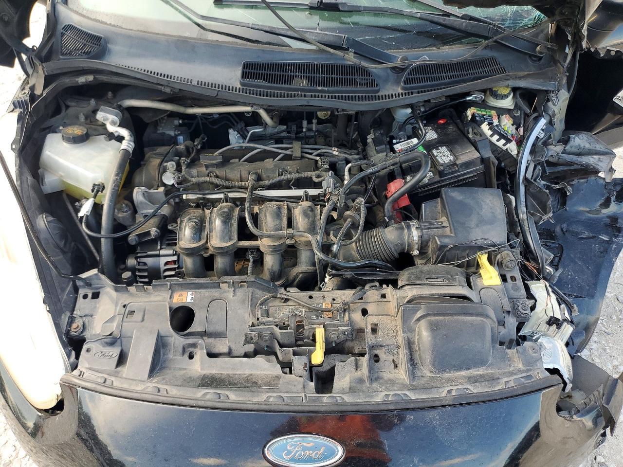 2014 Ford Fiesta Se - zdjęcie 11