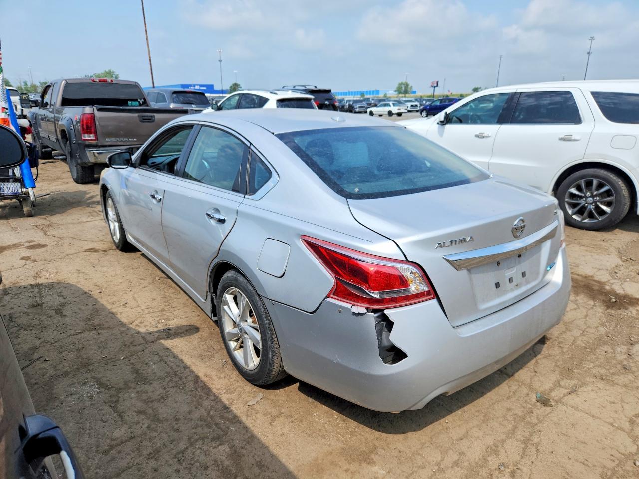 2013 Nissan Altima 2.5 - zdjęcie 2
