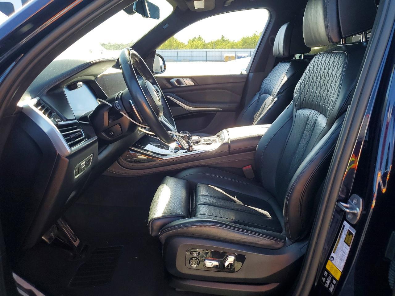 2020 BMW X7 xDrive40I - zdjęcie 7