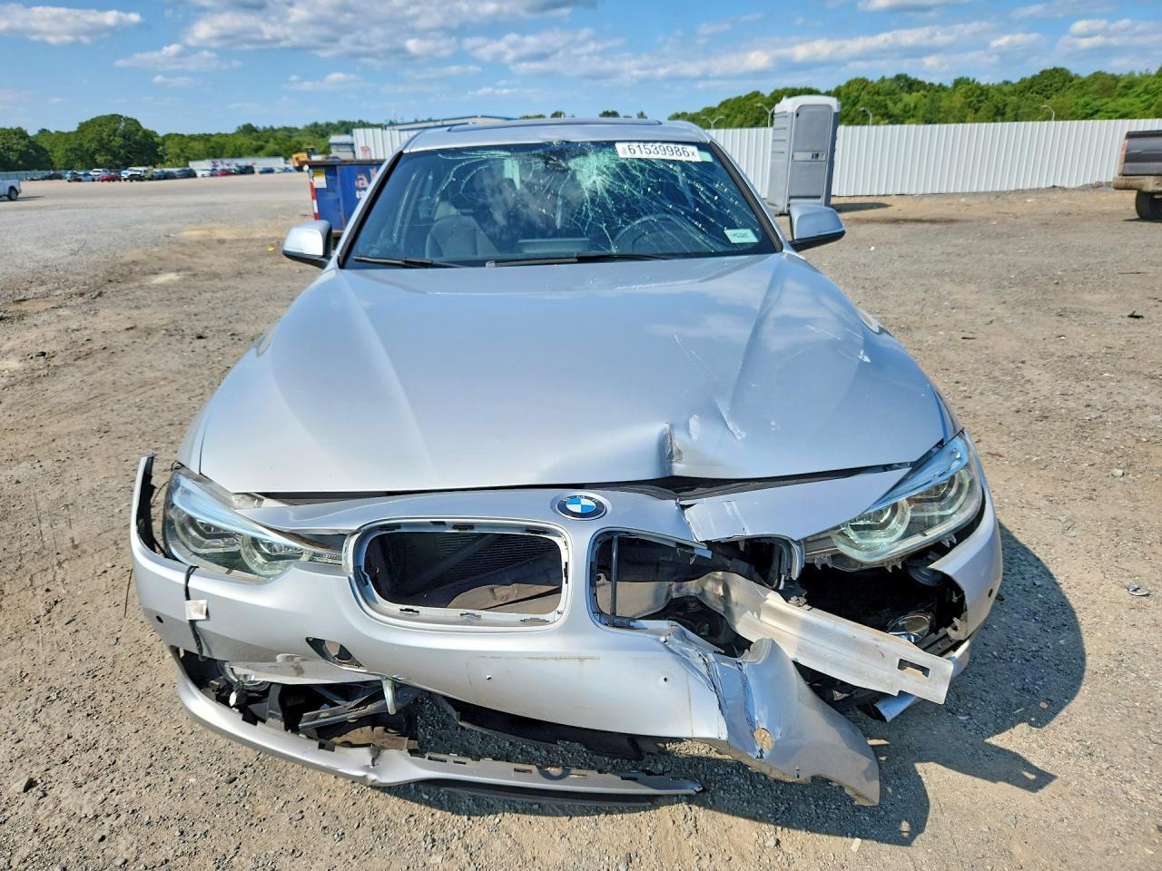 2017 BMW Seria 3 330i - zdjęcie 5