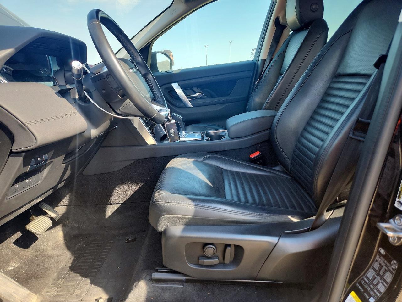 2020 Land Rover Discovery Sport S - zdjęcie 7