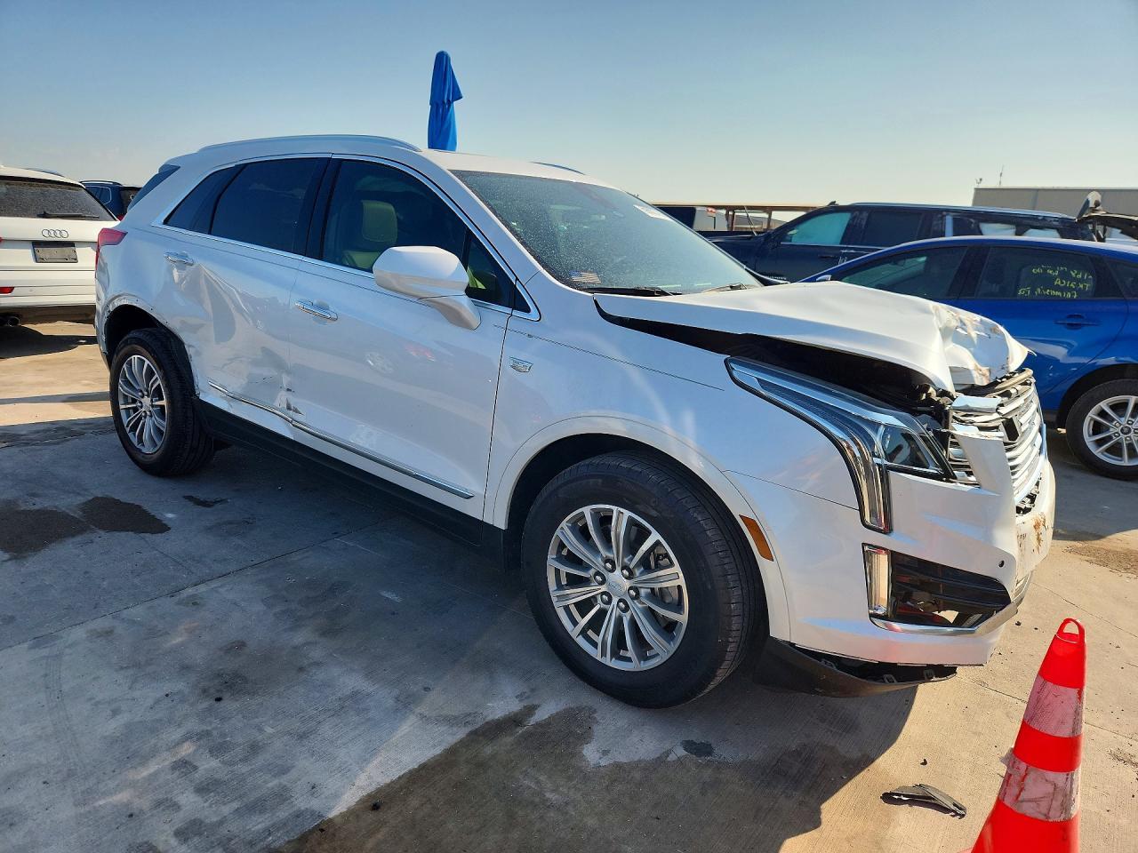 2018 Cadillac Xt5 Luxury - zdjęcie 4