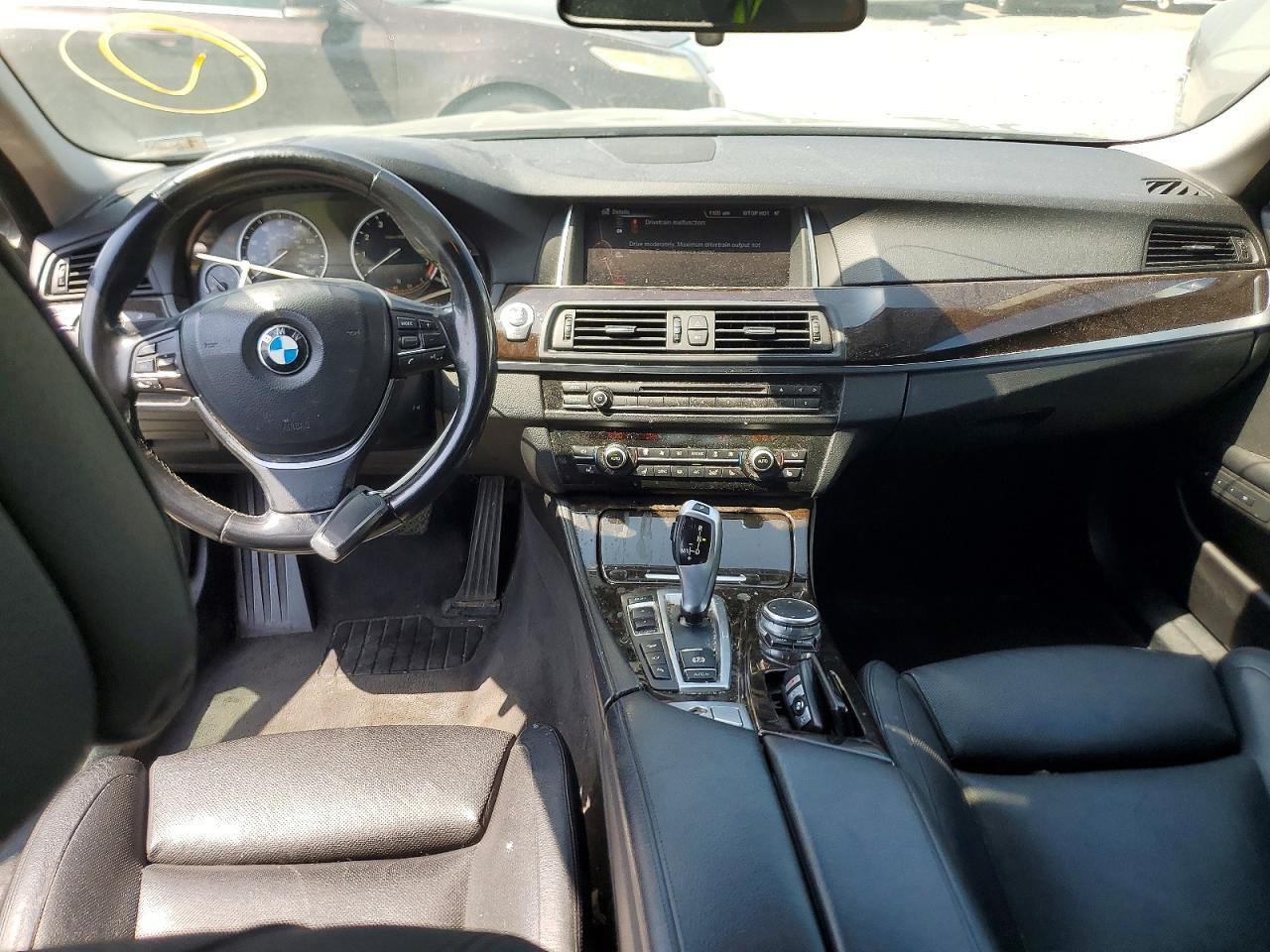 2015 BMW Seria 5 535i - zdjęcie 8