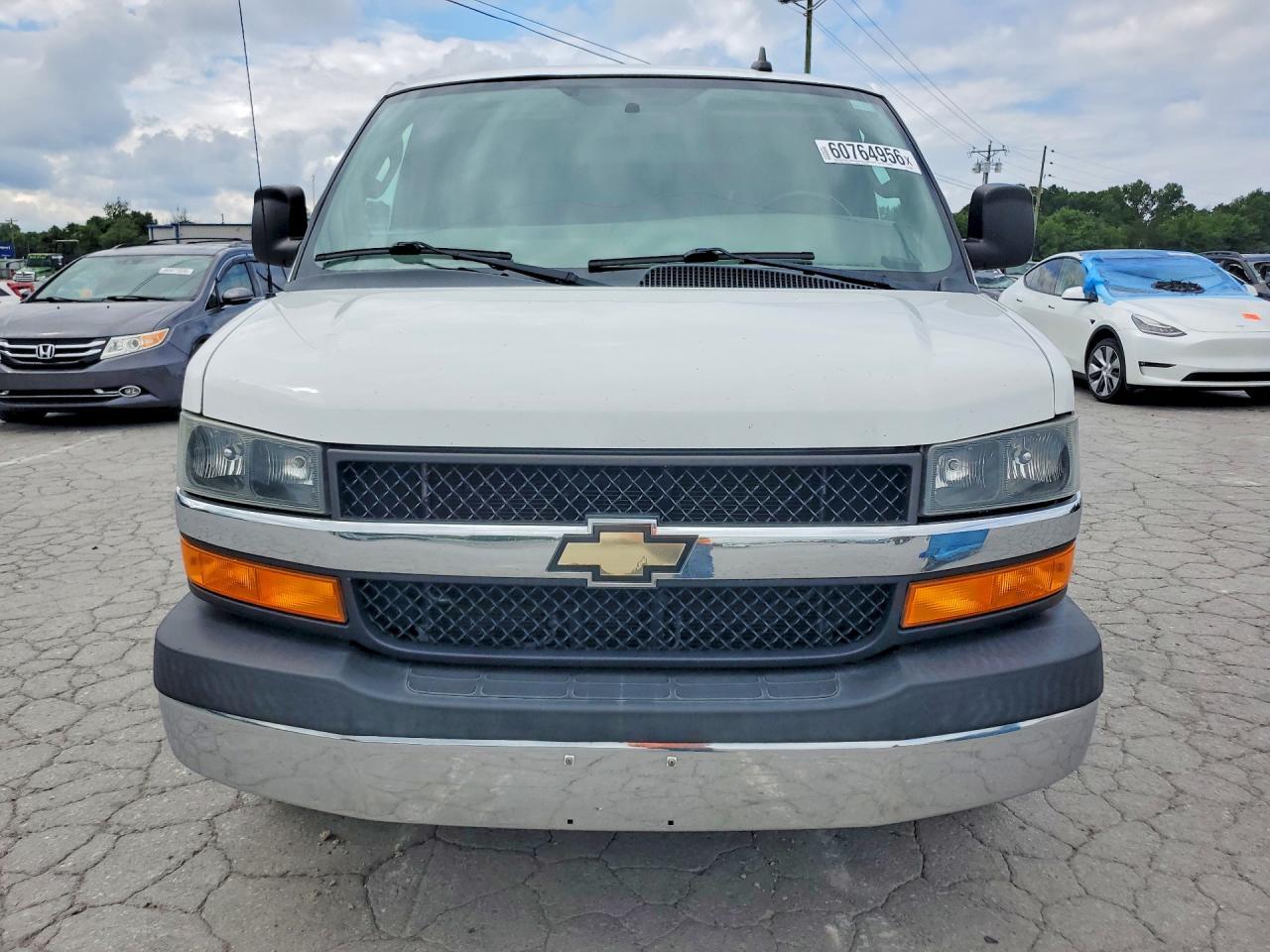 2019 Chevrolet Express G2500 - zdjęcie 5