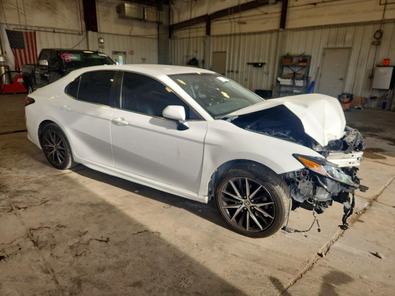 2021 Toyota Camry Se - zdjęcie 4