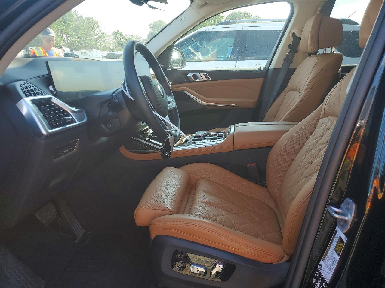 2025 BMW X7 xDrive40I - zdjęcie 7