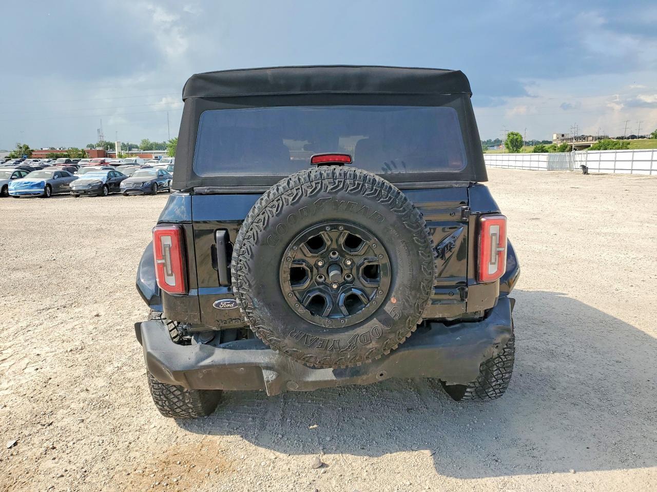 2022 Ford Bronco Base - zdjęcie 6