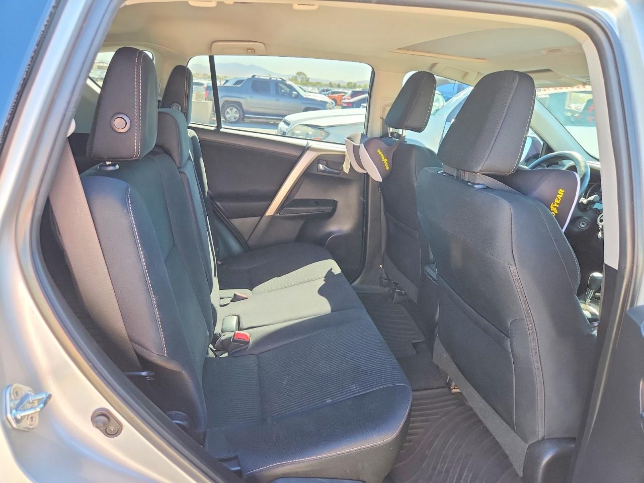 2014 Toyota Rav4 Xle - zdjęcie 11