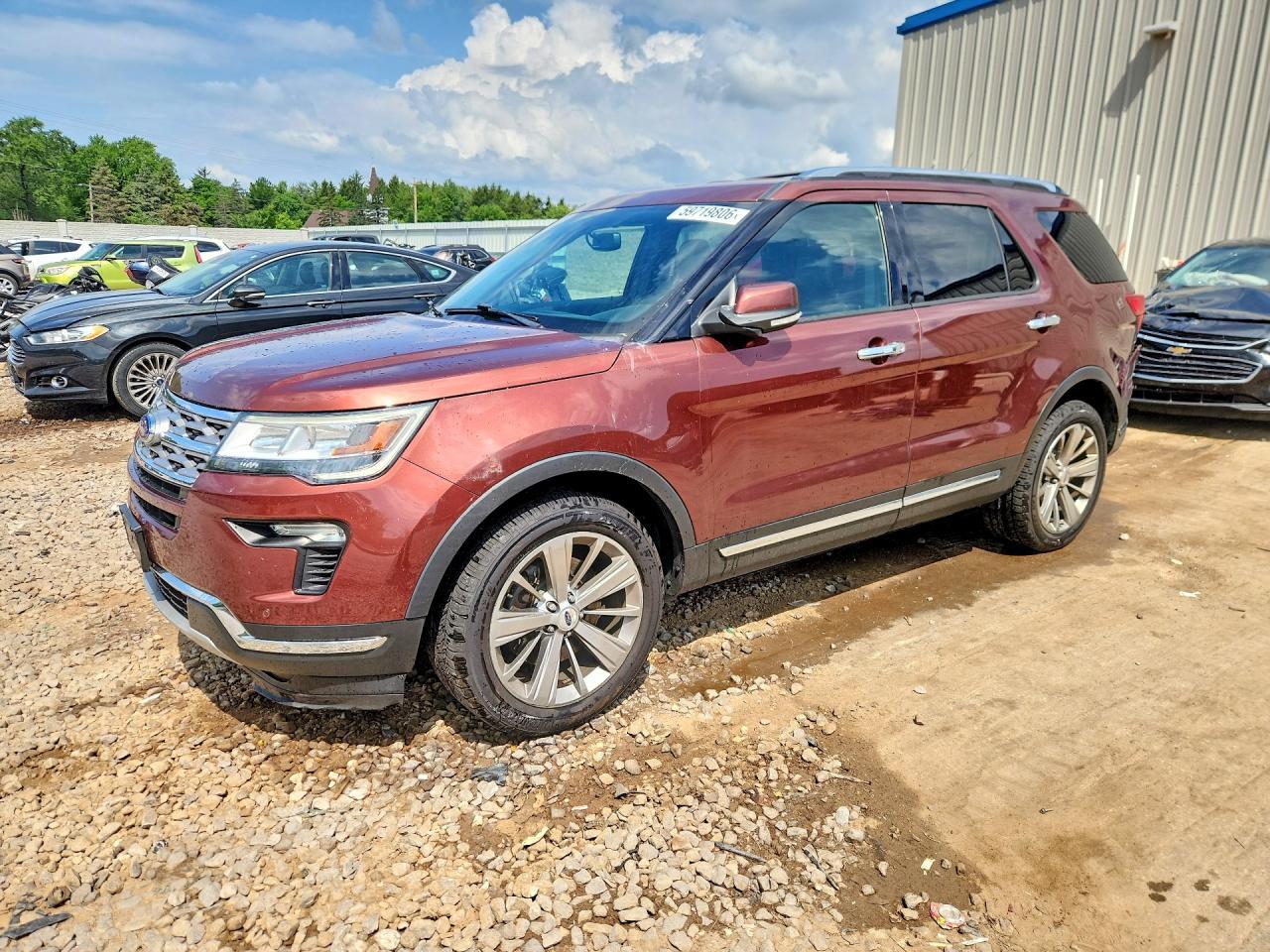 2018 Ford Explorer Limited - zdjęcie główne