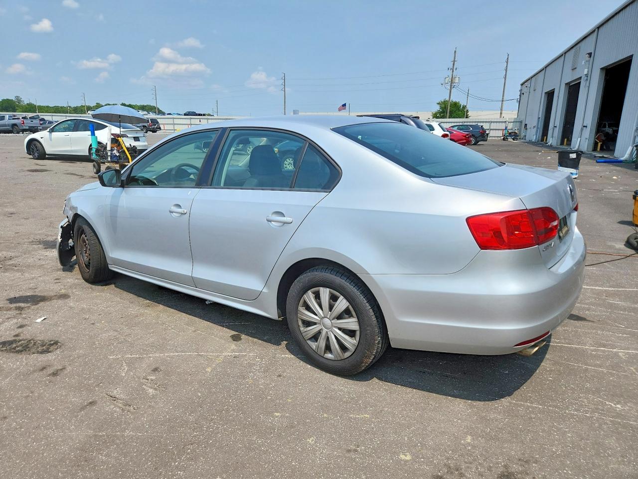 2014 Volkswagen Jetta Base - zdjęcie 2