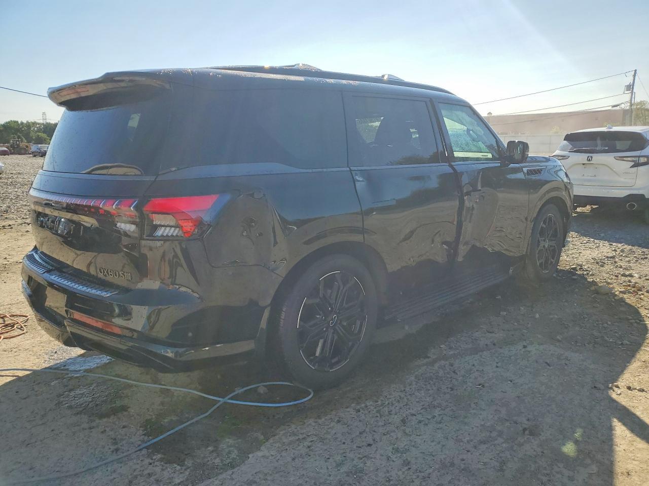 2026 Infiniti Qx80 Sport - zdjęcie 3