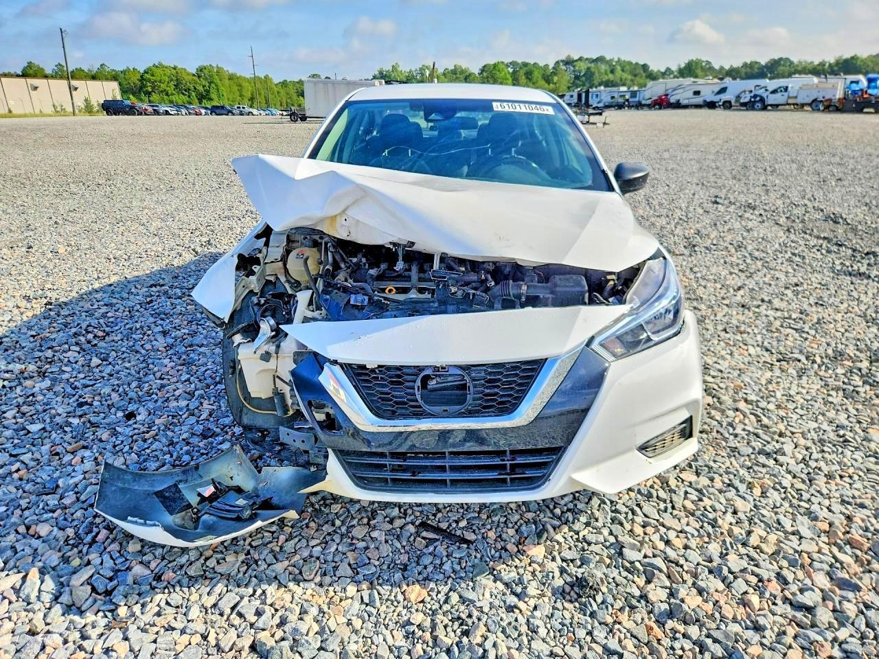 2021 Nissan Versa S - zdjęcie 5