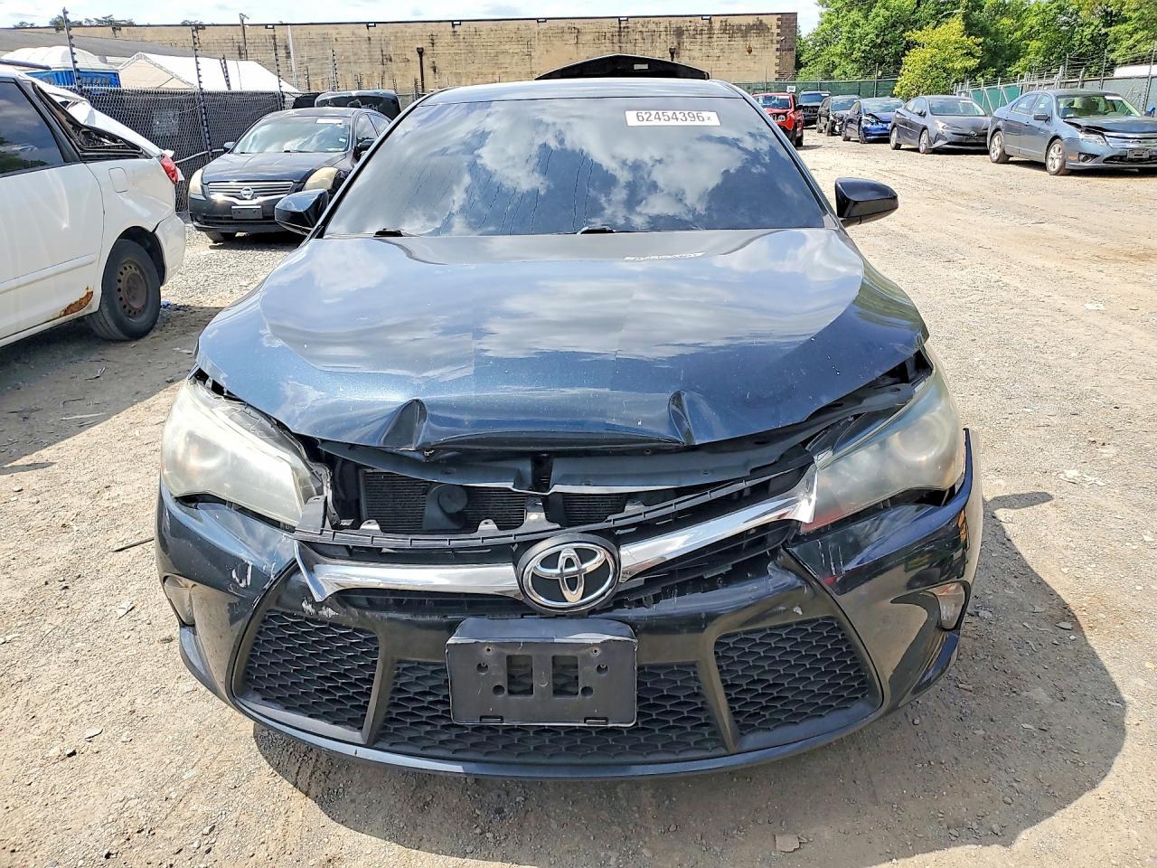 2015 Toyota Camry Se - zdjęcie 5