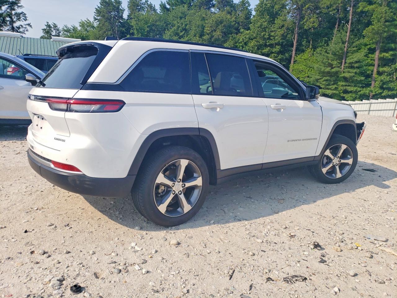 2026 Jeep Grand Cherokee Limited - zdjęcie 3
