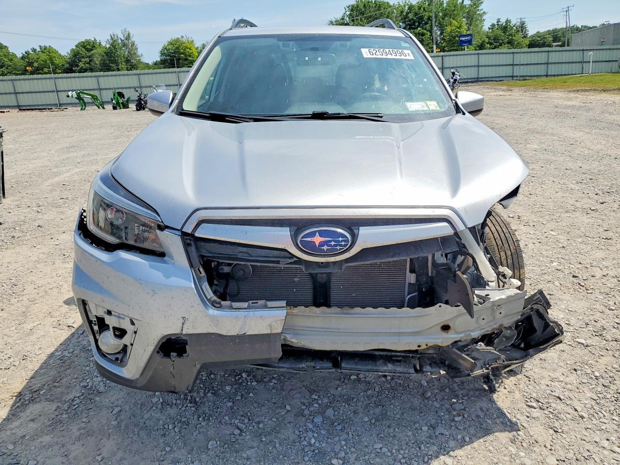 2021 Subaru Forester Premium - zdjęcie 5