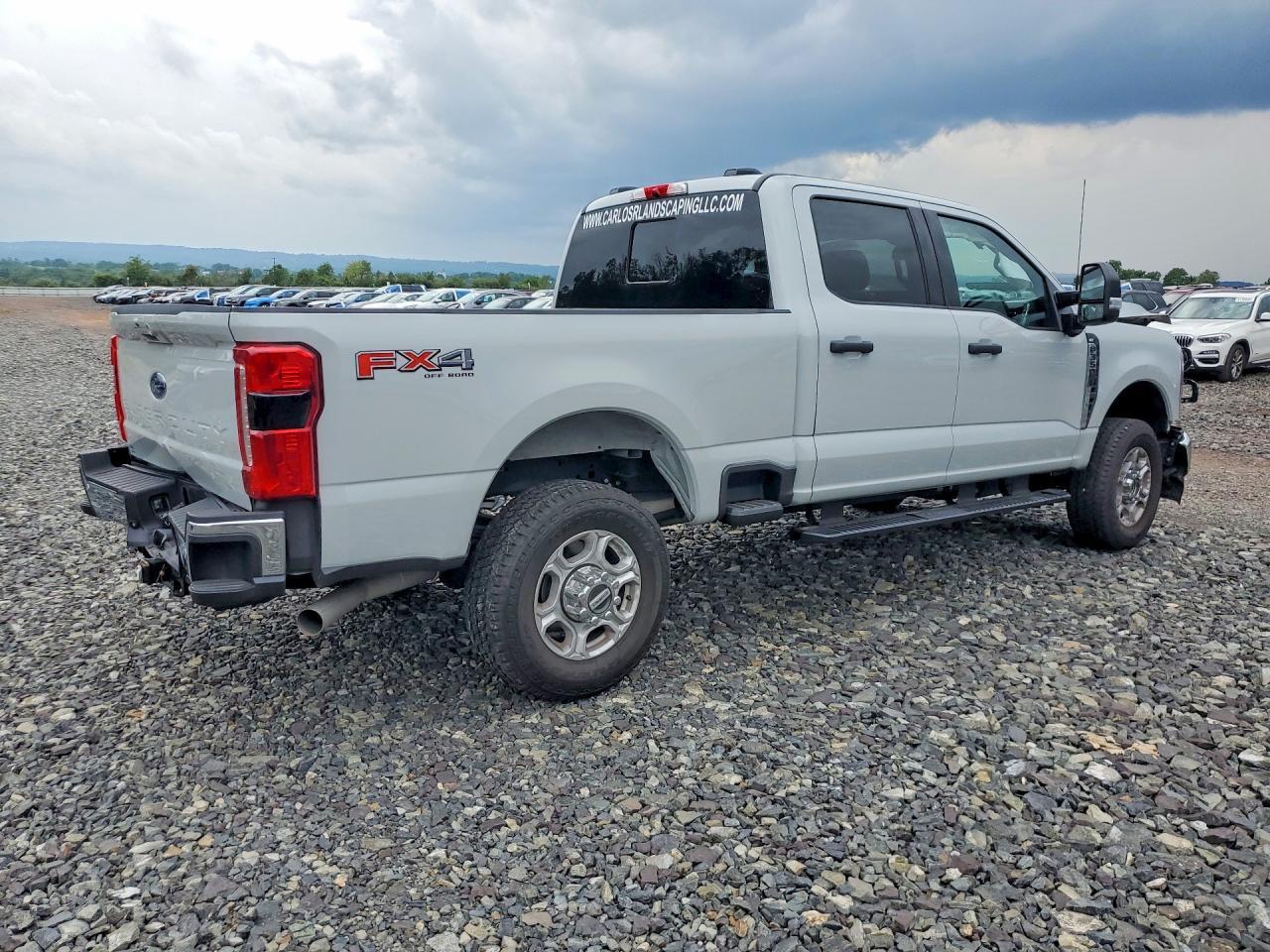 2026 Ford F350 Super Duty - zdjęcie 3