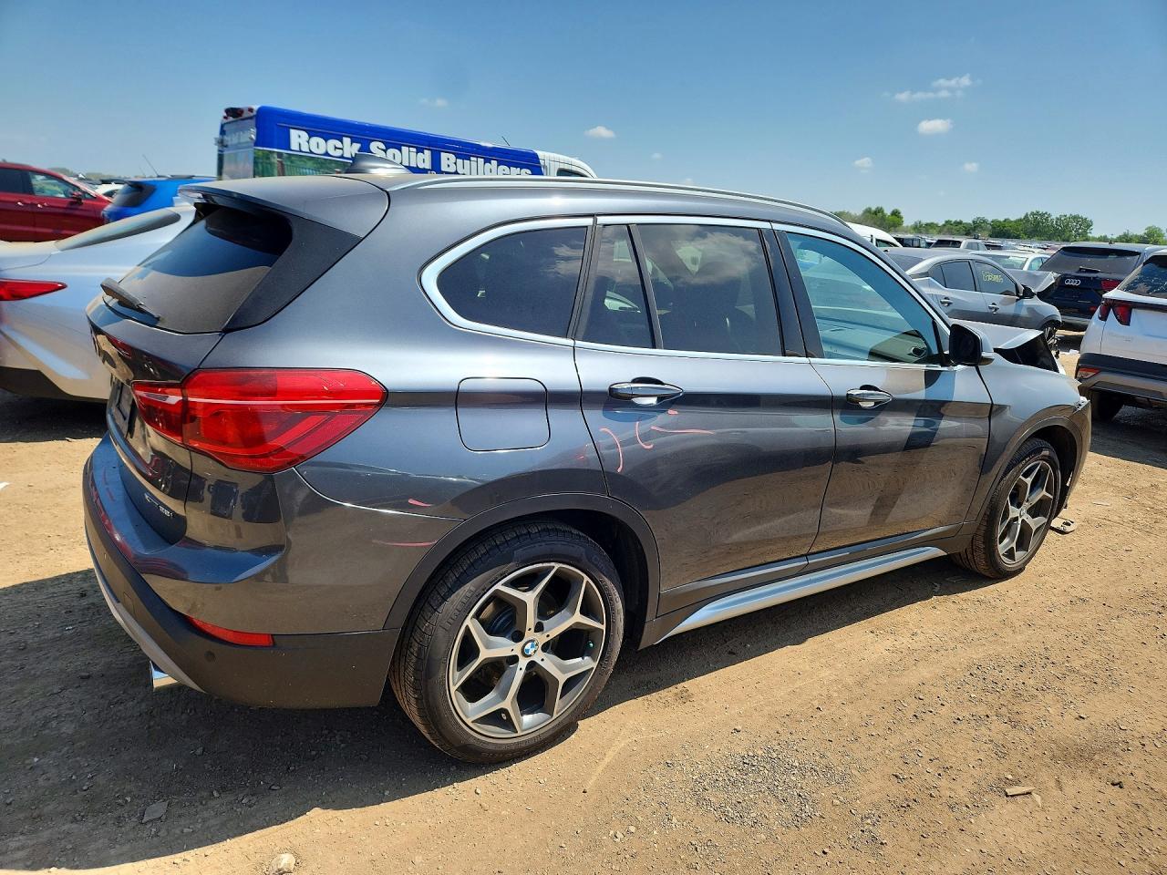 2019 BMW X1 xDrive28I - zdjęcie 3