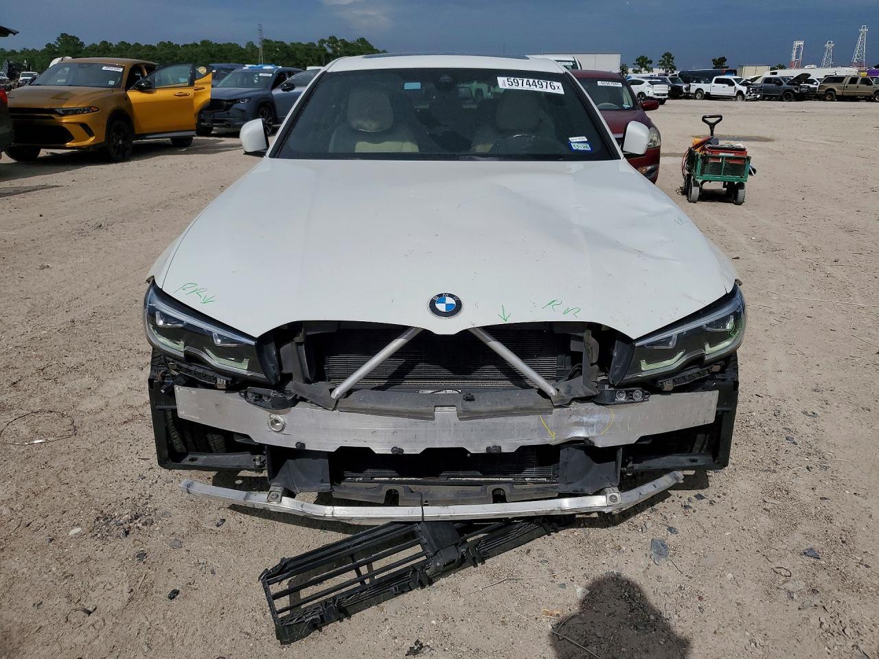 2021 BMW 330I - zdjęcie 5