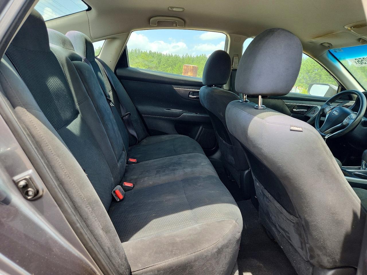 2015 Nissan Altima 2.5 S - zdjęcie 10