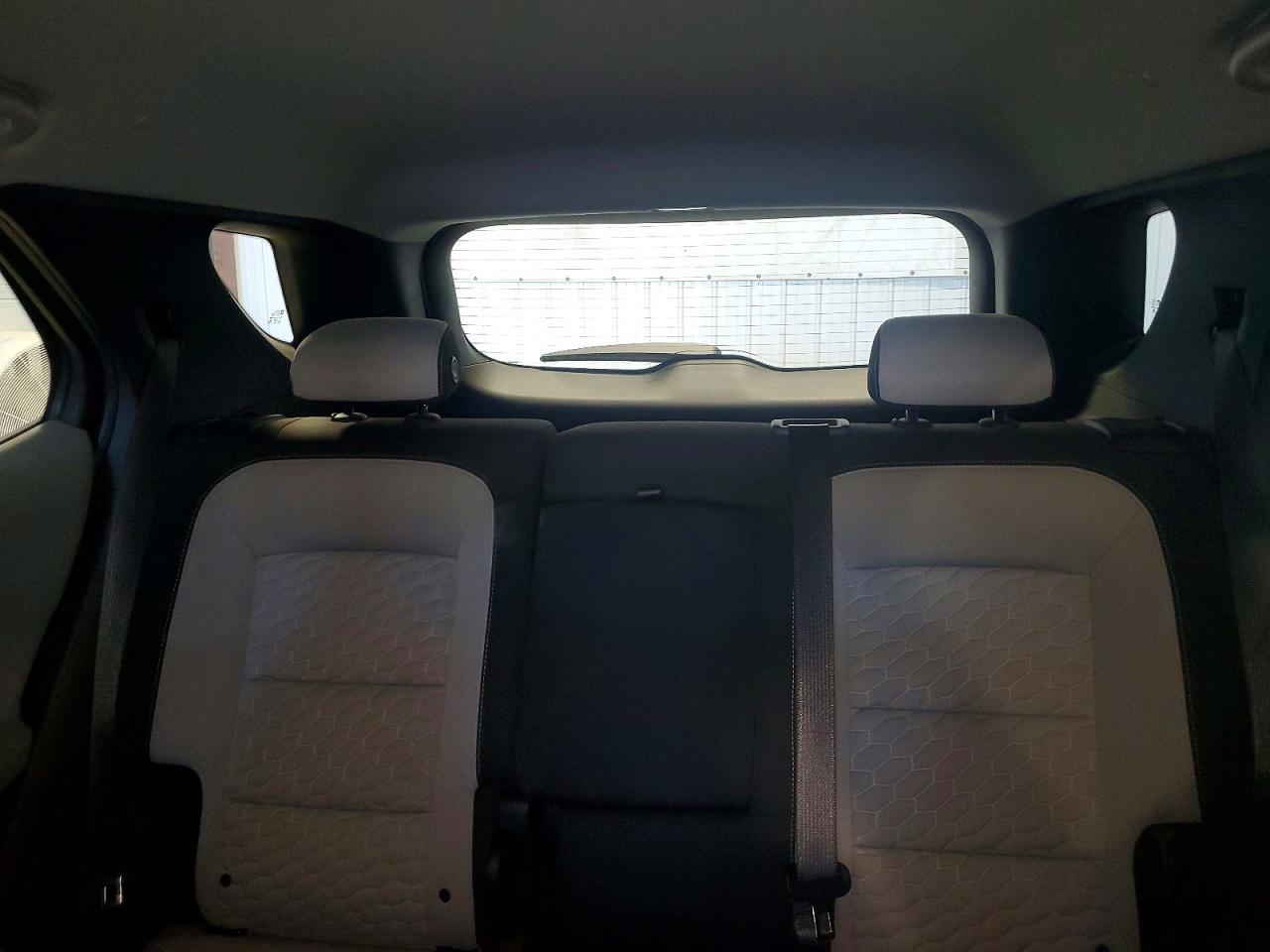 2018 Chevrolet Equinox Ls - zdjęcie 10