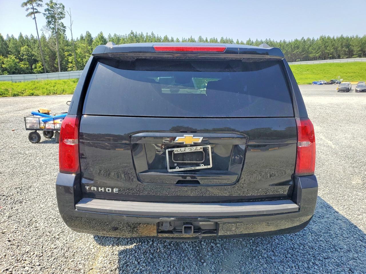 2019 Chevrolet Tahoe C1500 Lt - zdjęcie 6