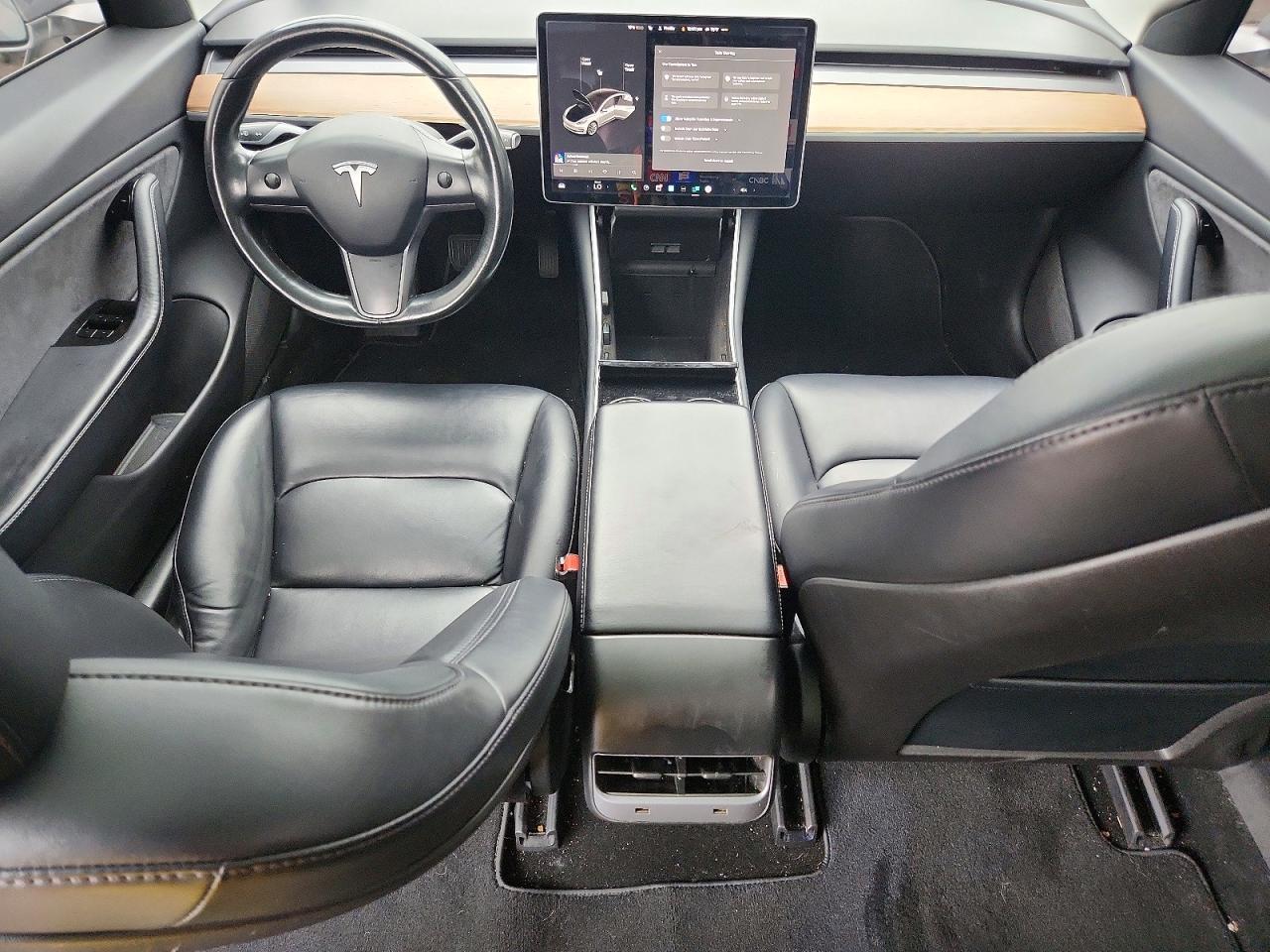 2018 Tesla Model 3 - zdjęcie 8