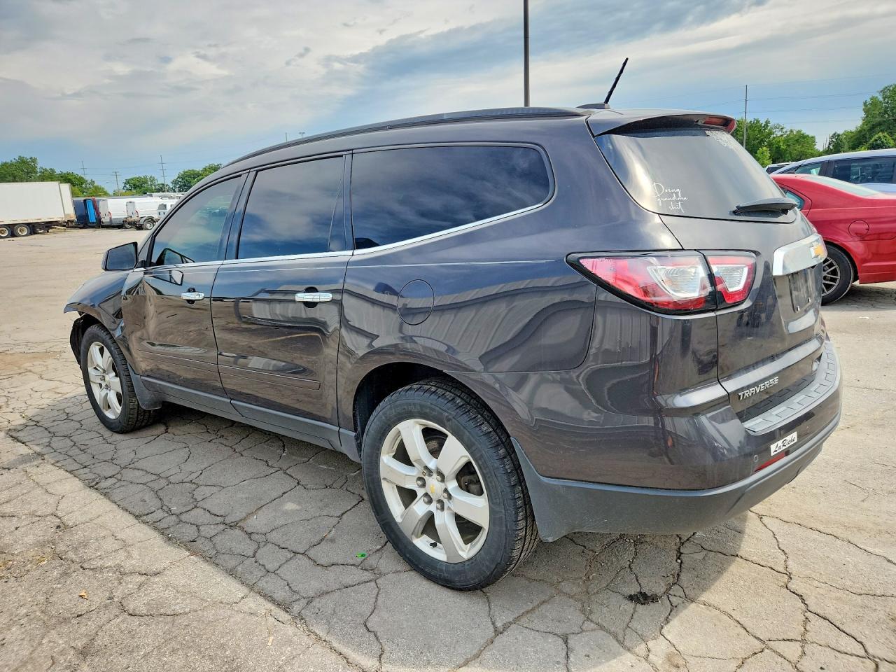 2017 Chevrolet Traverse Lt - zdjęcie 2