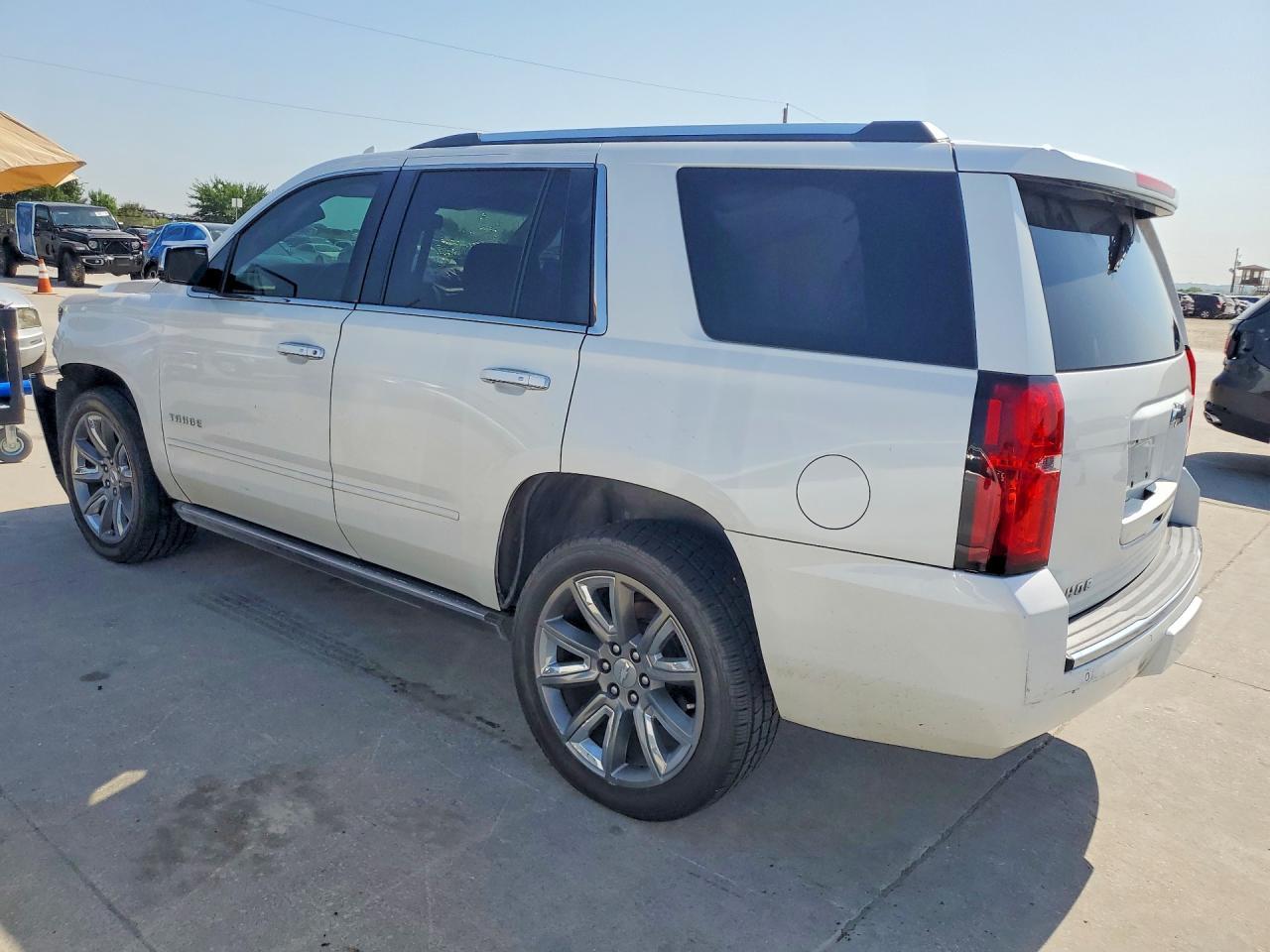 2016 Chevrolet Tahoe K1500 Ltz - zdjęcie 2