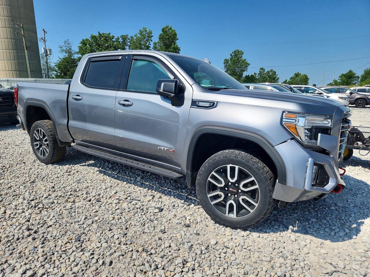 2022 GMC Sierra Limited K1500 At4 - zdjęcie 4