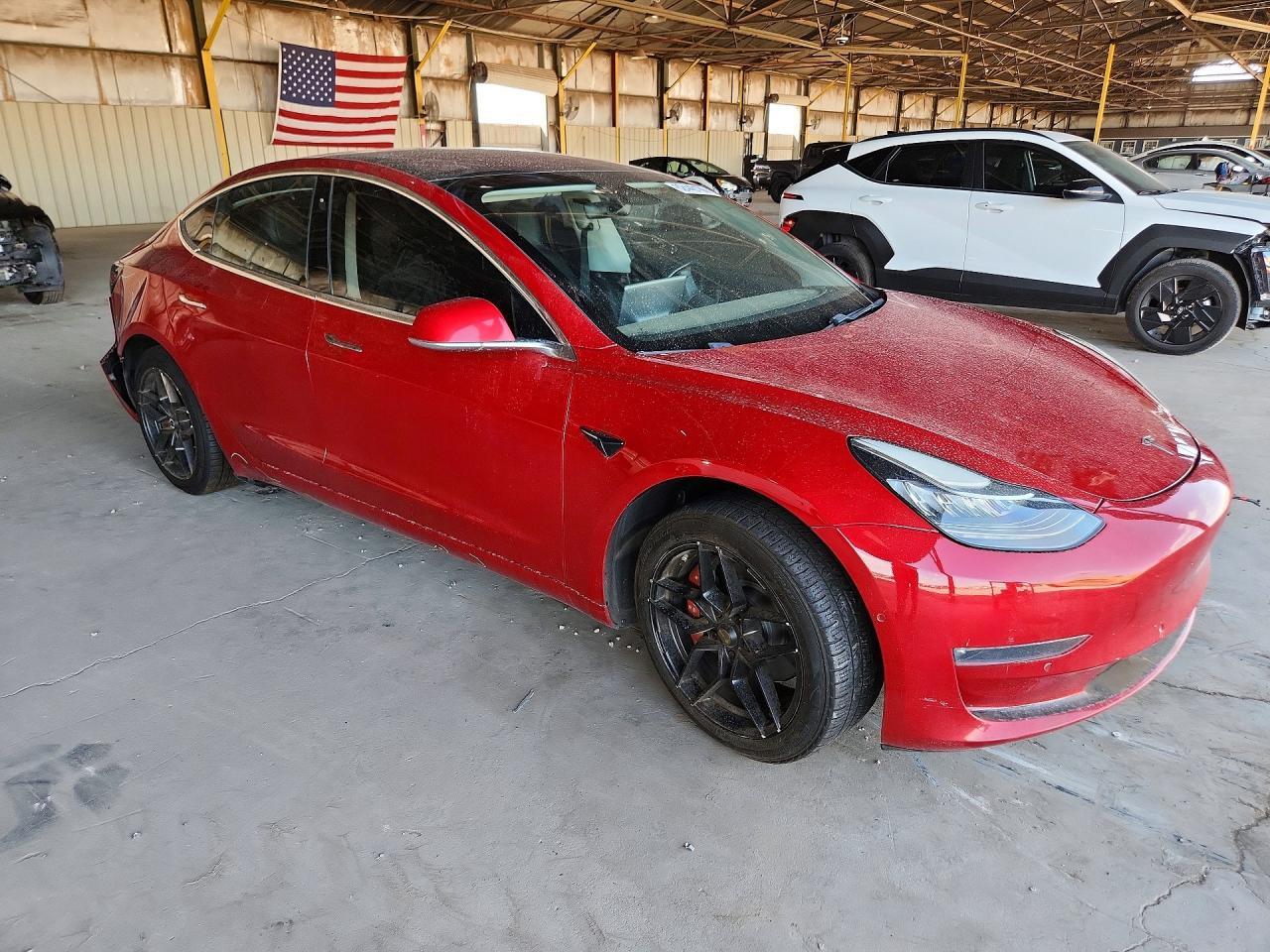2018 Tesla Model 3 - zdjęcie 7