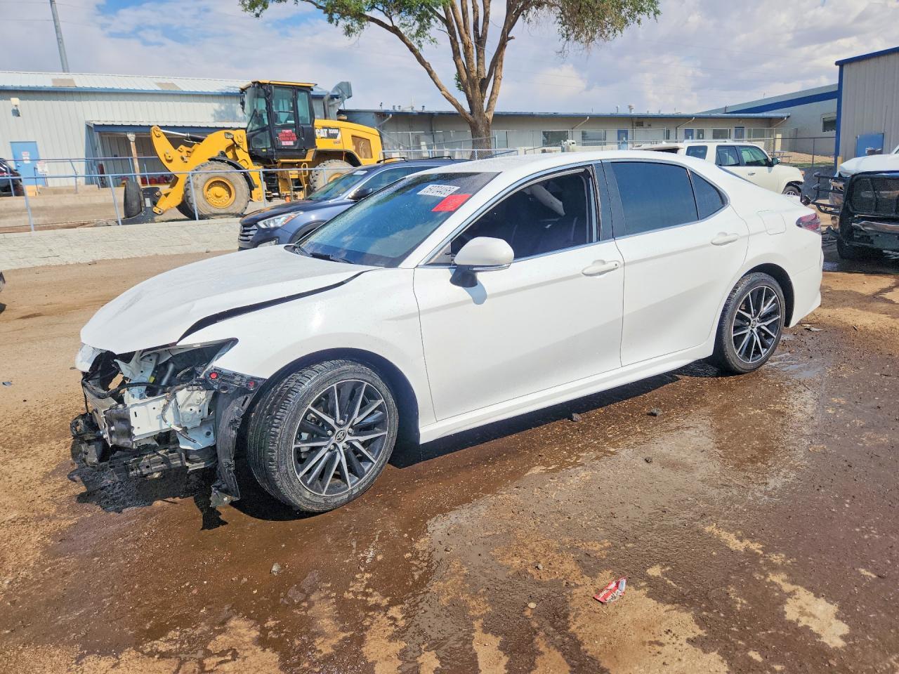 2023 Toyota Camry Se - zdjęcie główne