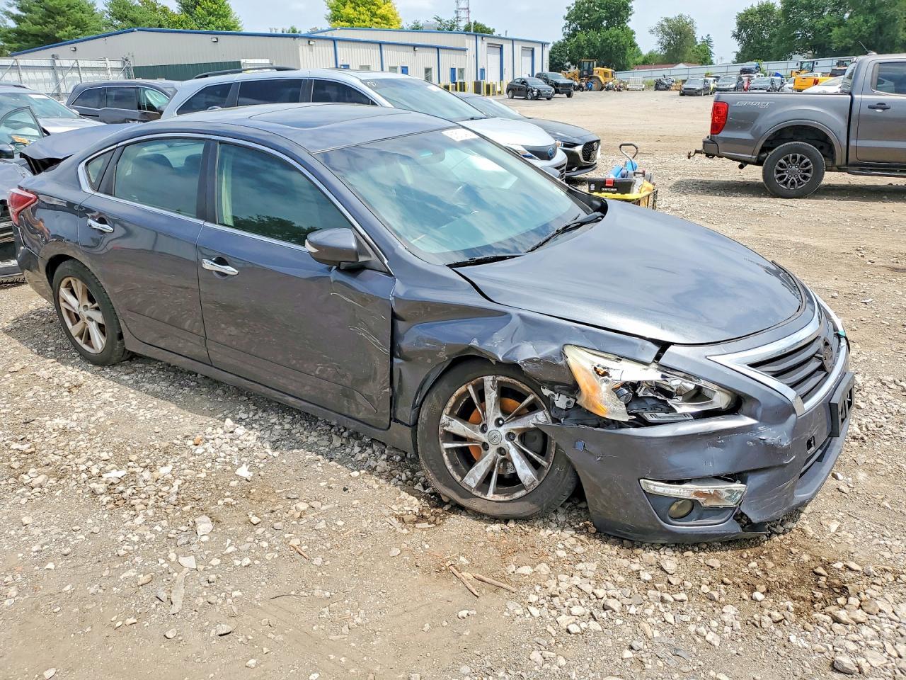2013 Nissan Altima 2.5 - zdjęcie 4