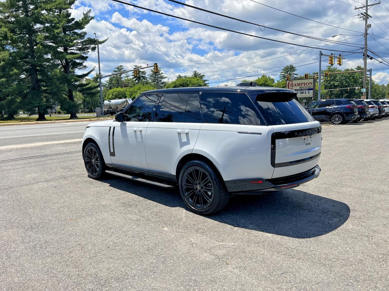 2023 Land Rover Range Rover Se - zdjęcie 3