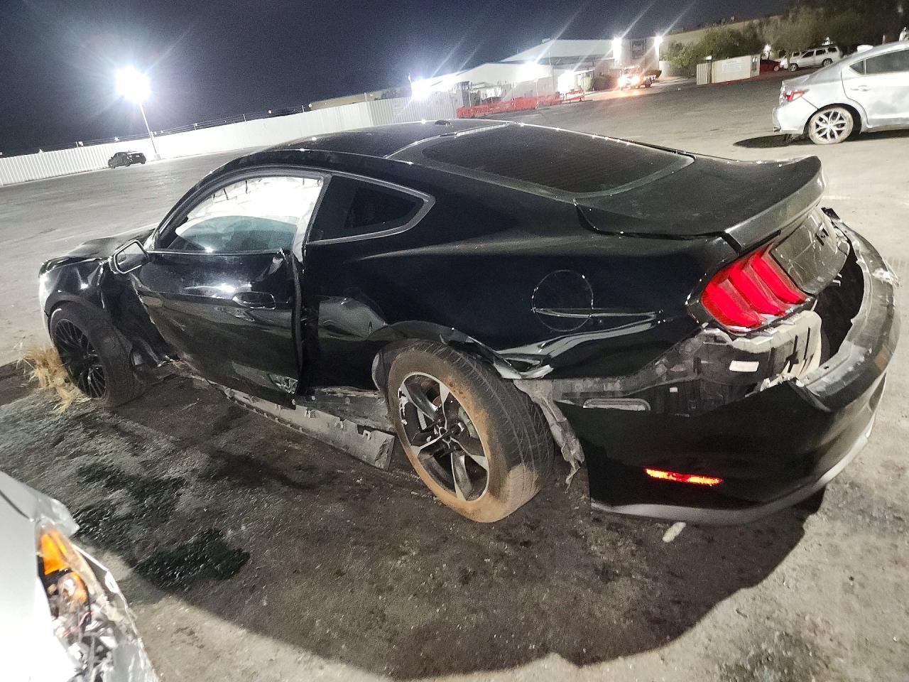 2018 Ford Mustang Gt - zdjęcie 2