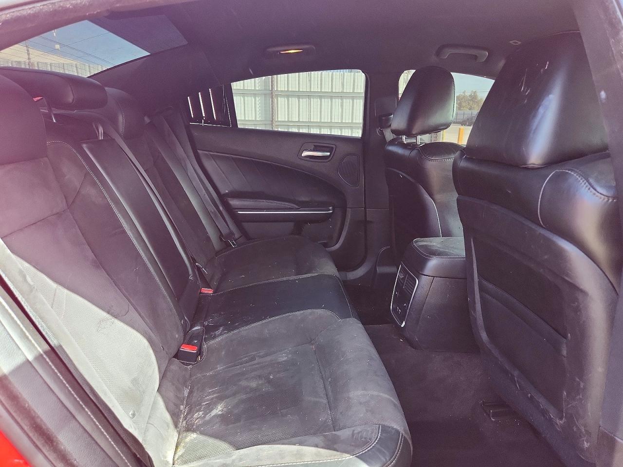 2018 Dodge Charger R/T 392 - zdjęcie 10