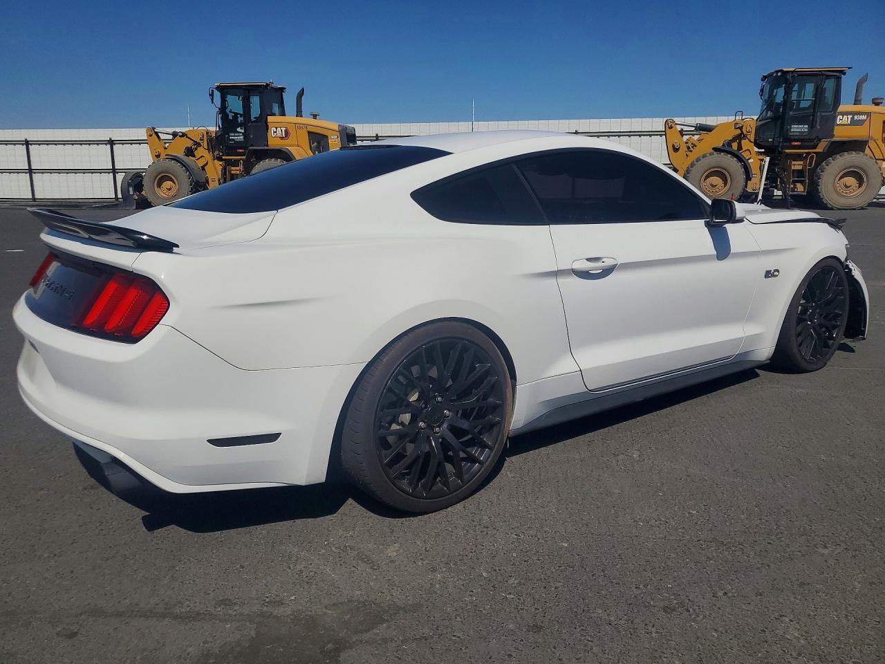 2015 Ford Mustang Gt - zdjęcie 3