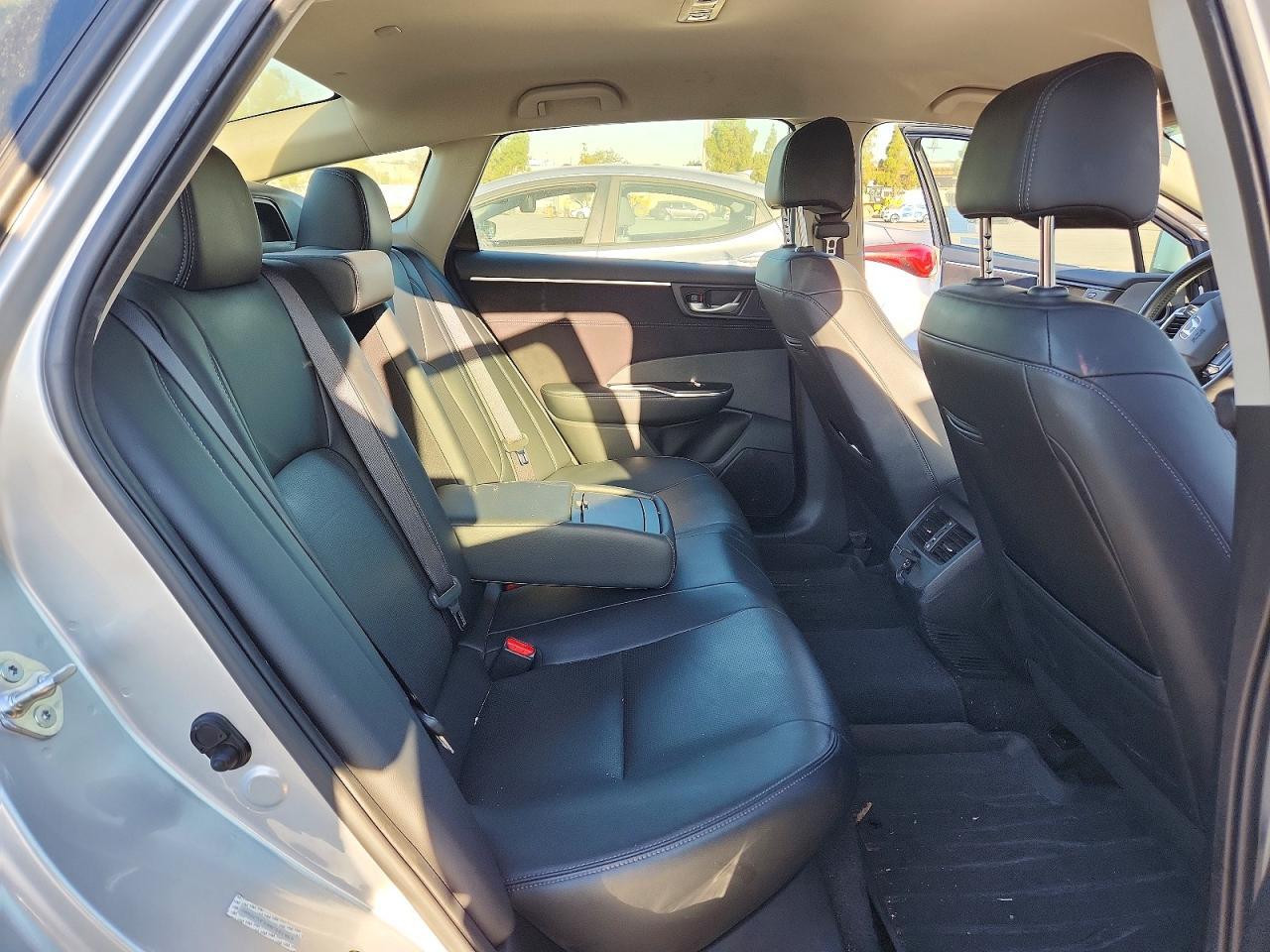 2021 Honda Clarity Touring - zdjęcie 10